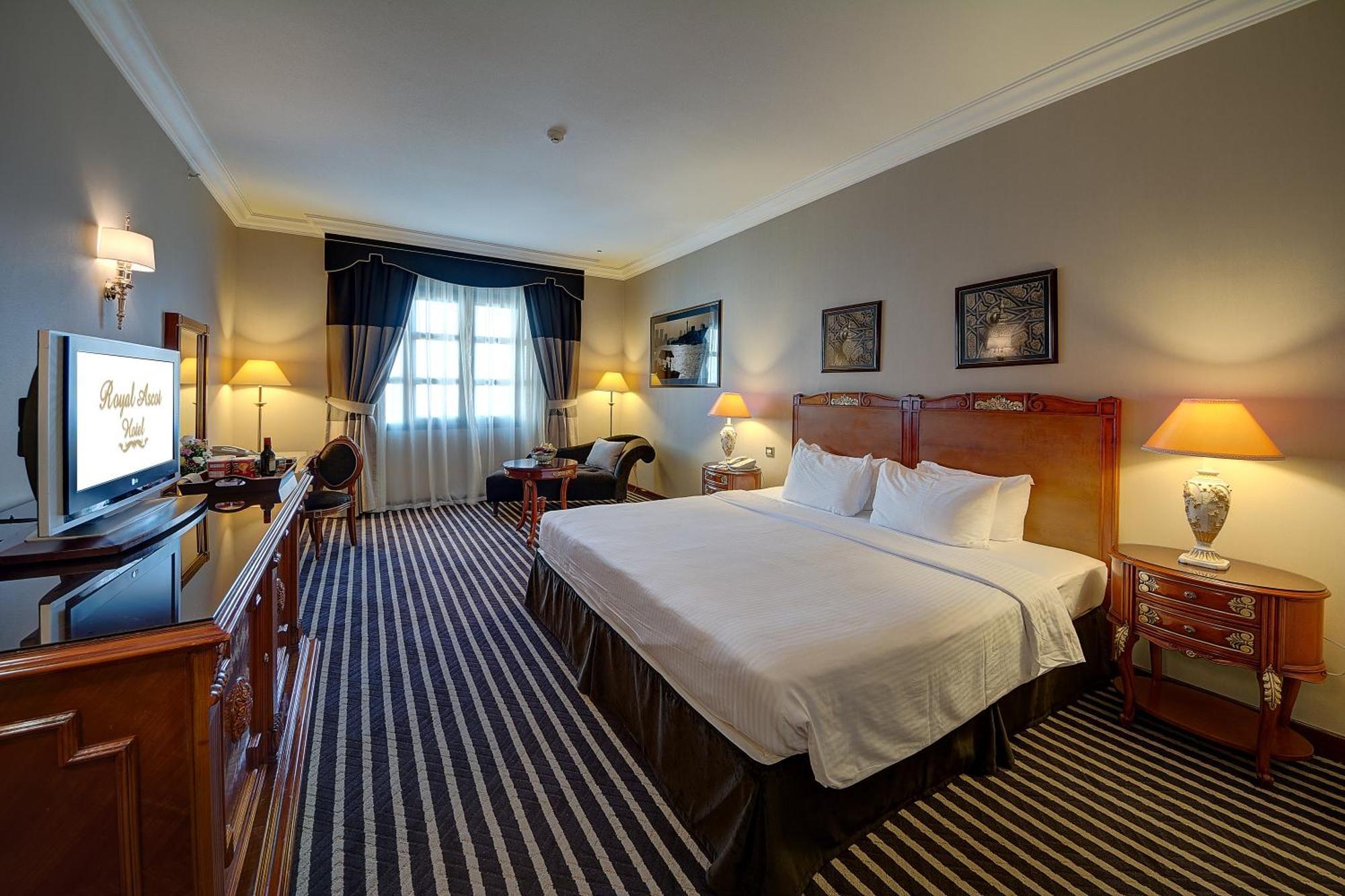 Balmoral Suite