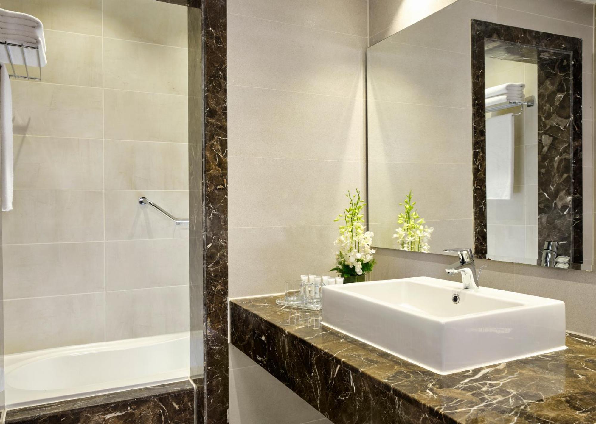 Jacuzzi Room