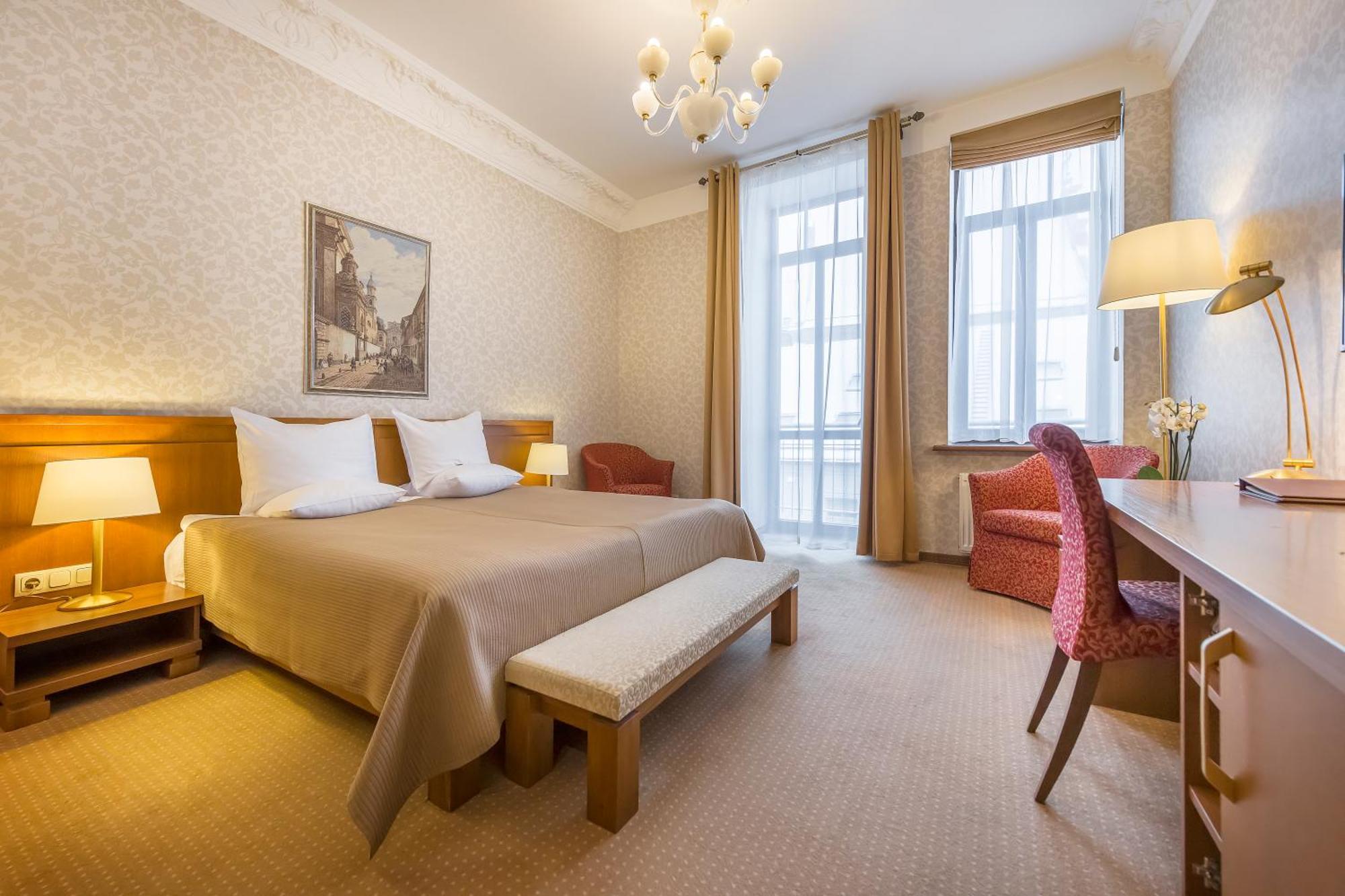 Executive Room