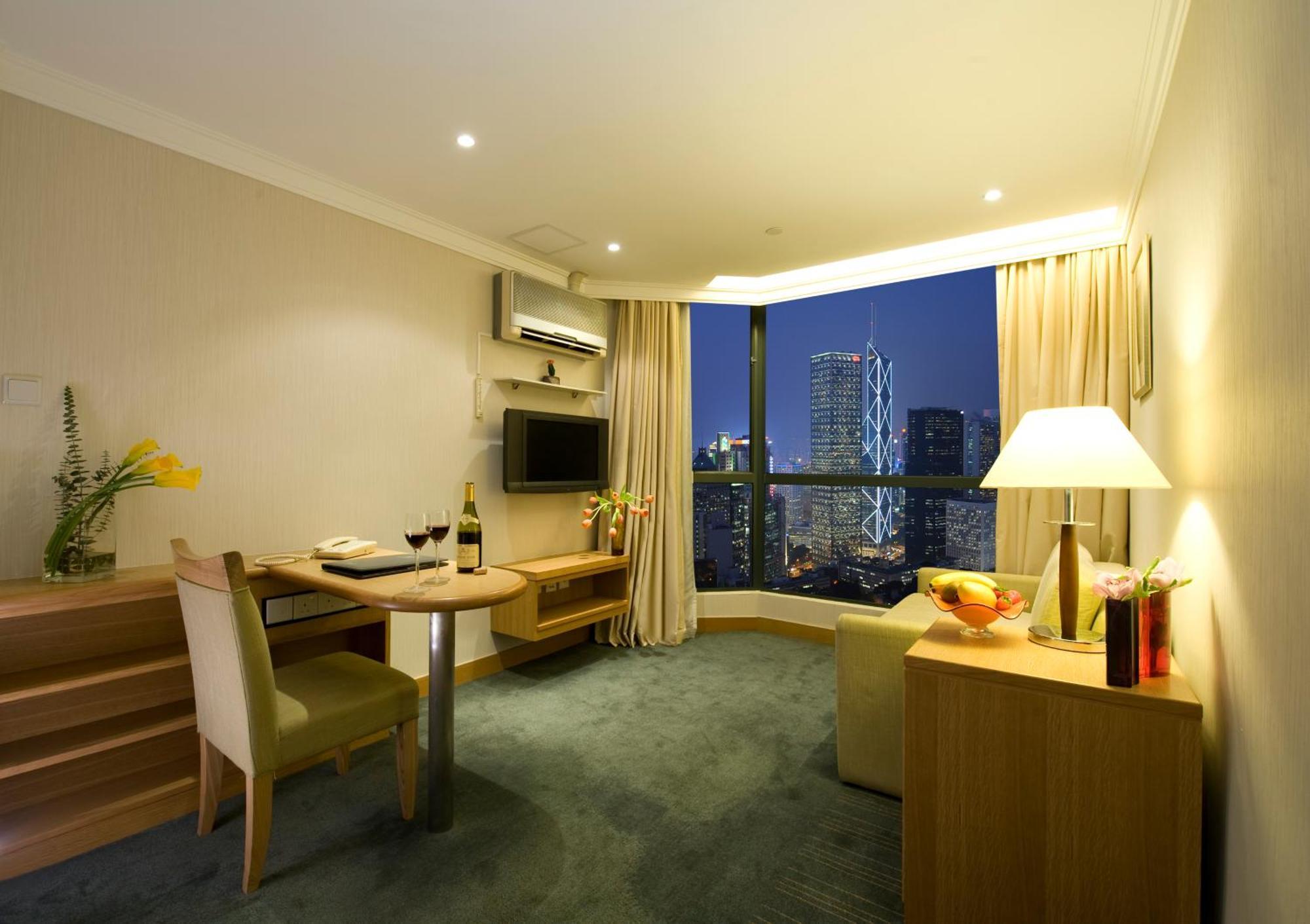 Deluxe Suite,61221283:JPEG