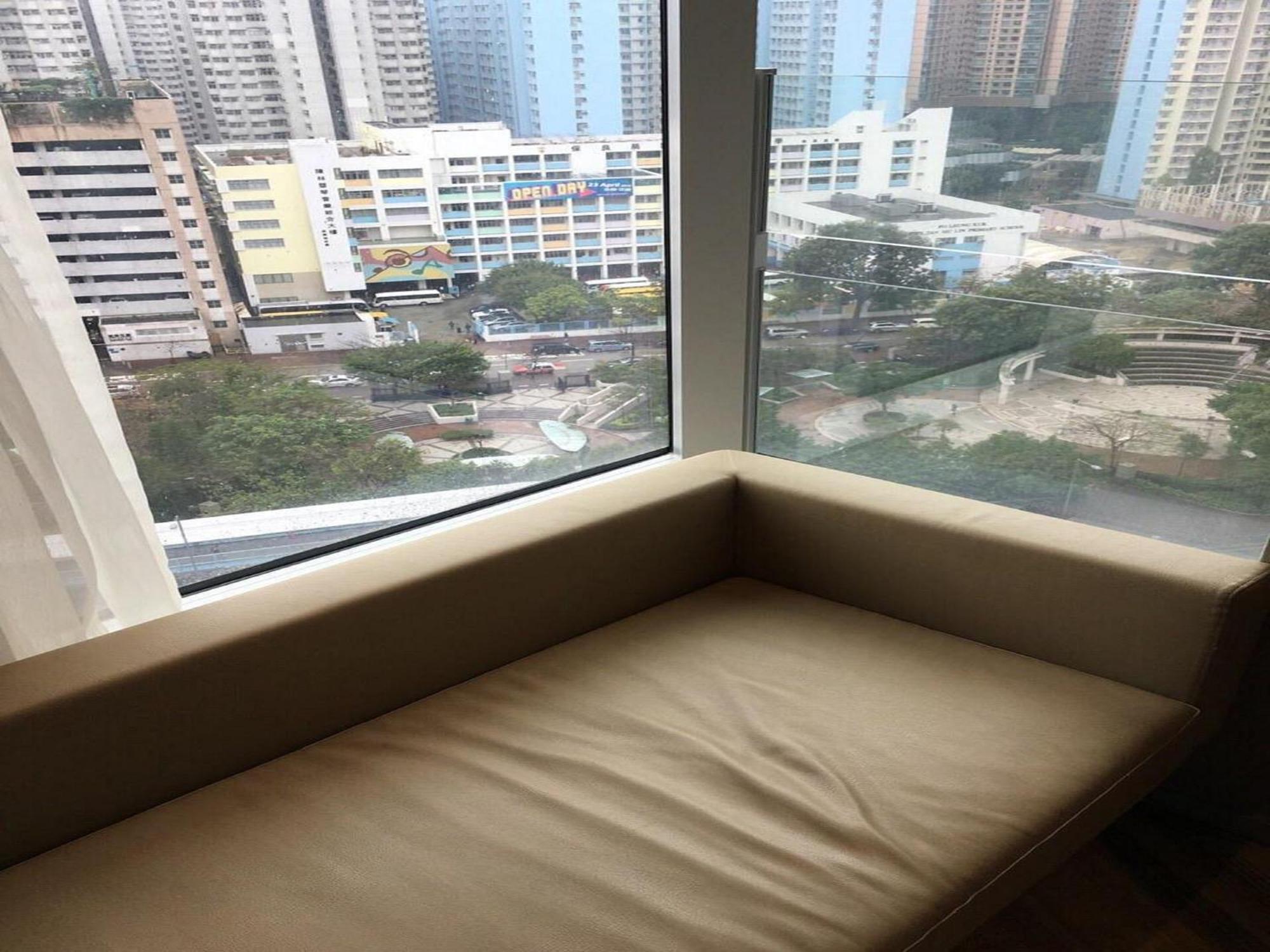 Standard Queen Room High Floor