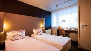 Standard Room 2 Single Beds