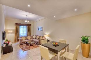 Premier One-Bedroom Apartment Beach Transfer