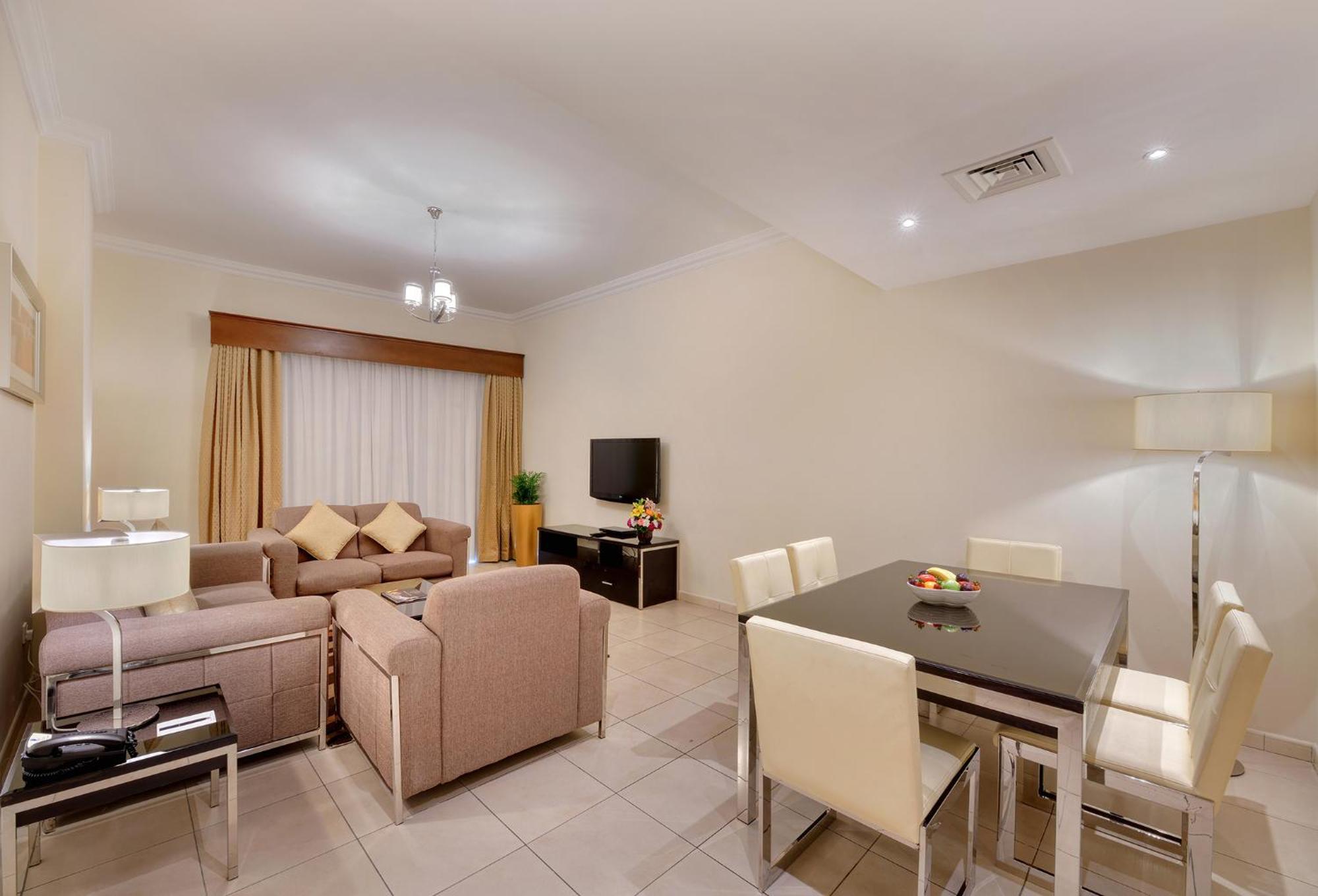 Two-Bedroom Deluxe City View Apartment Beach Transfer