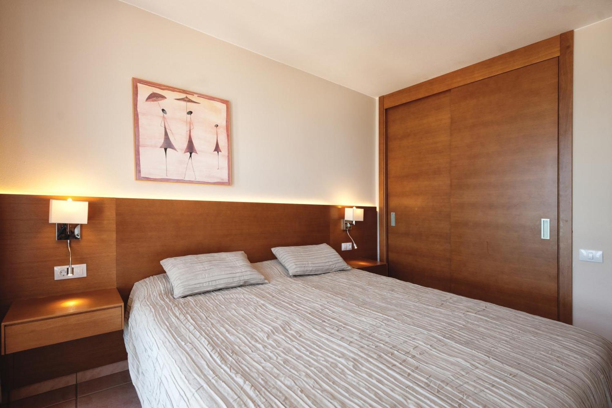 Standard Apartment,1324566358:JPEG
