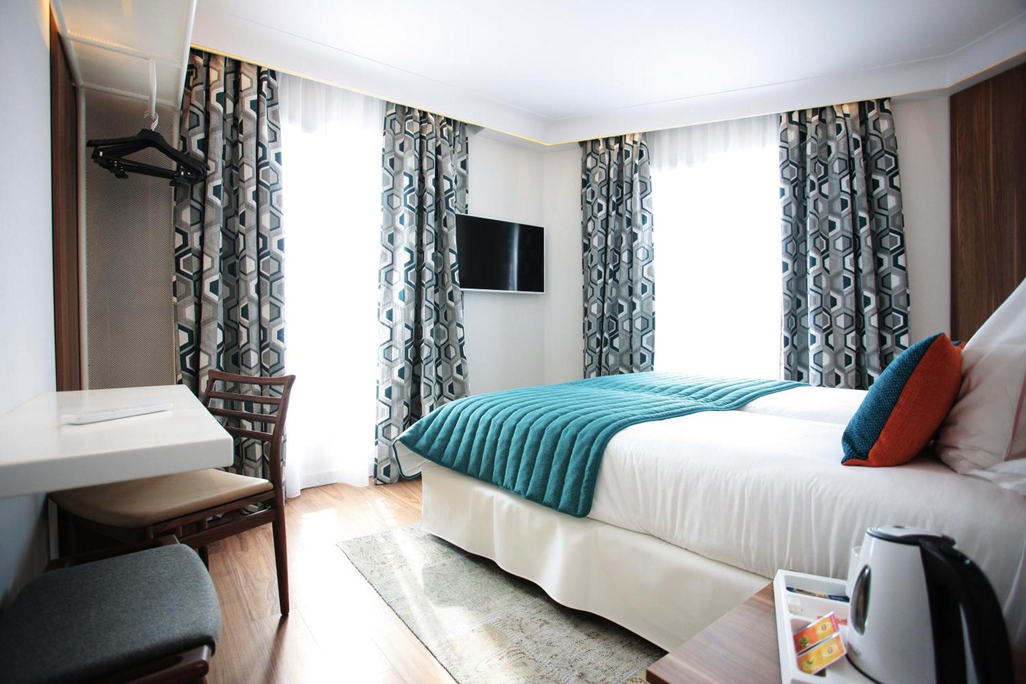 Prestige Room