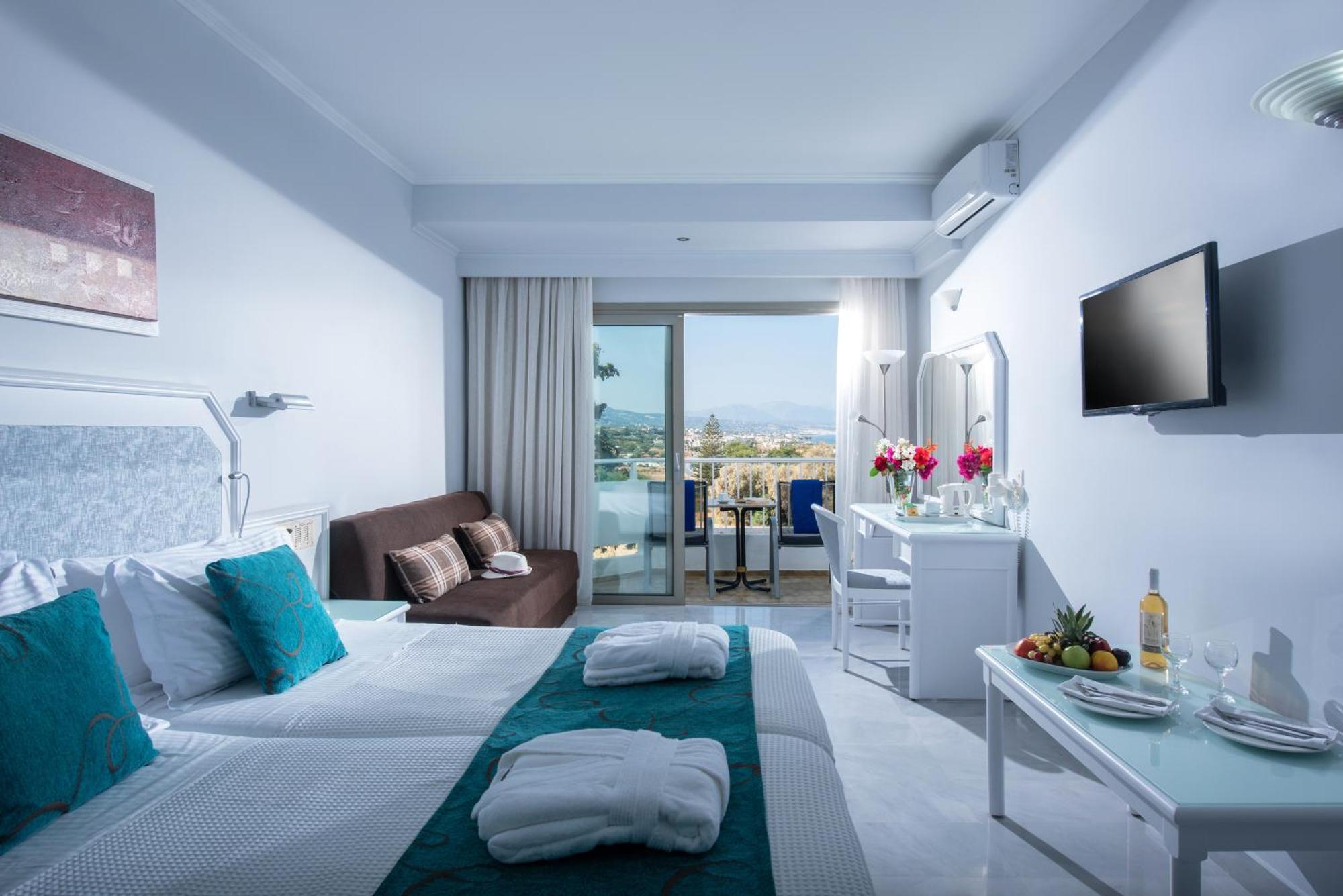 Deluxe Double Room Sea View Hot Tub