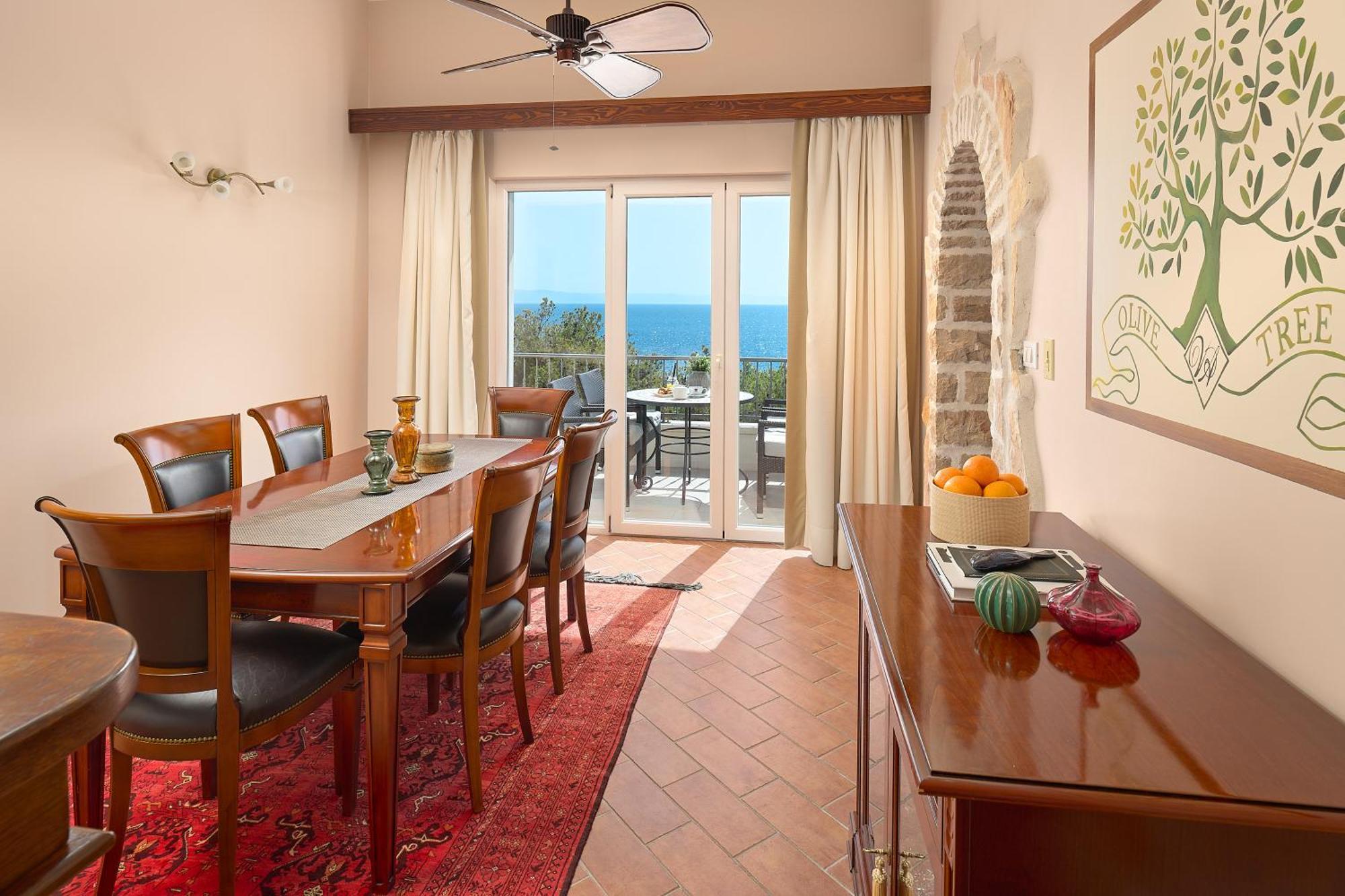 Deluxe Suite Terrace Sea View