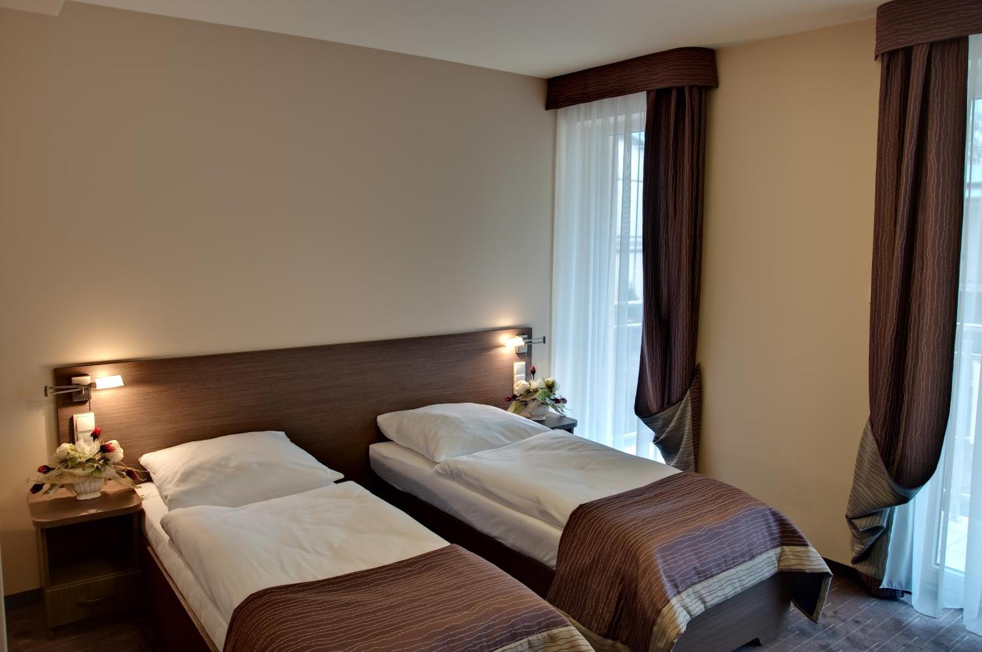 Double Room,1284949348:JPEG