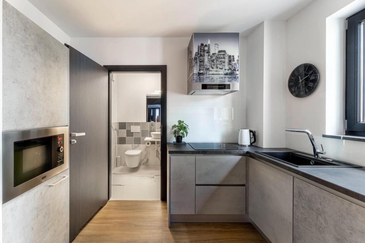 Studio Apartment,1291934956:JPEG
