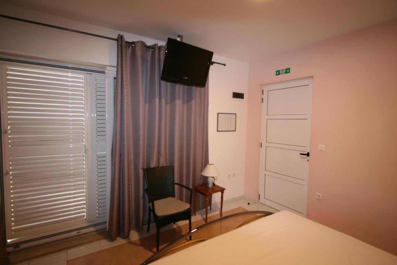 Standard Studio