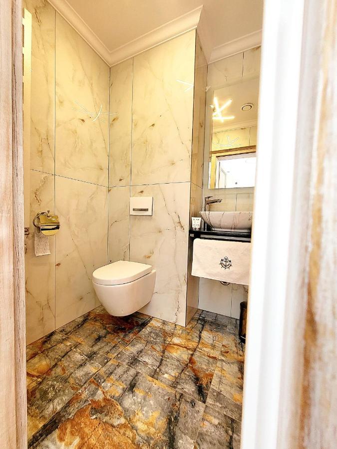 Double Room with Private Bathroom,1294047646:JPEG