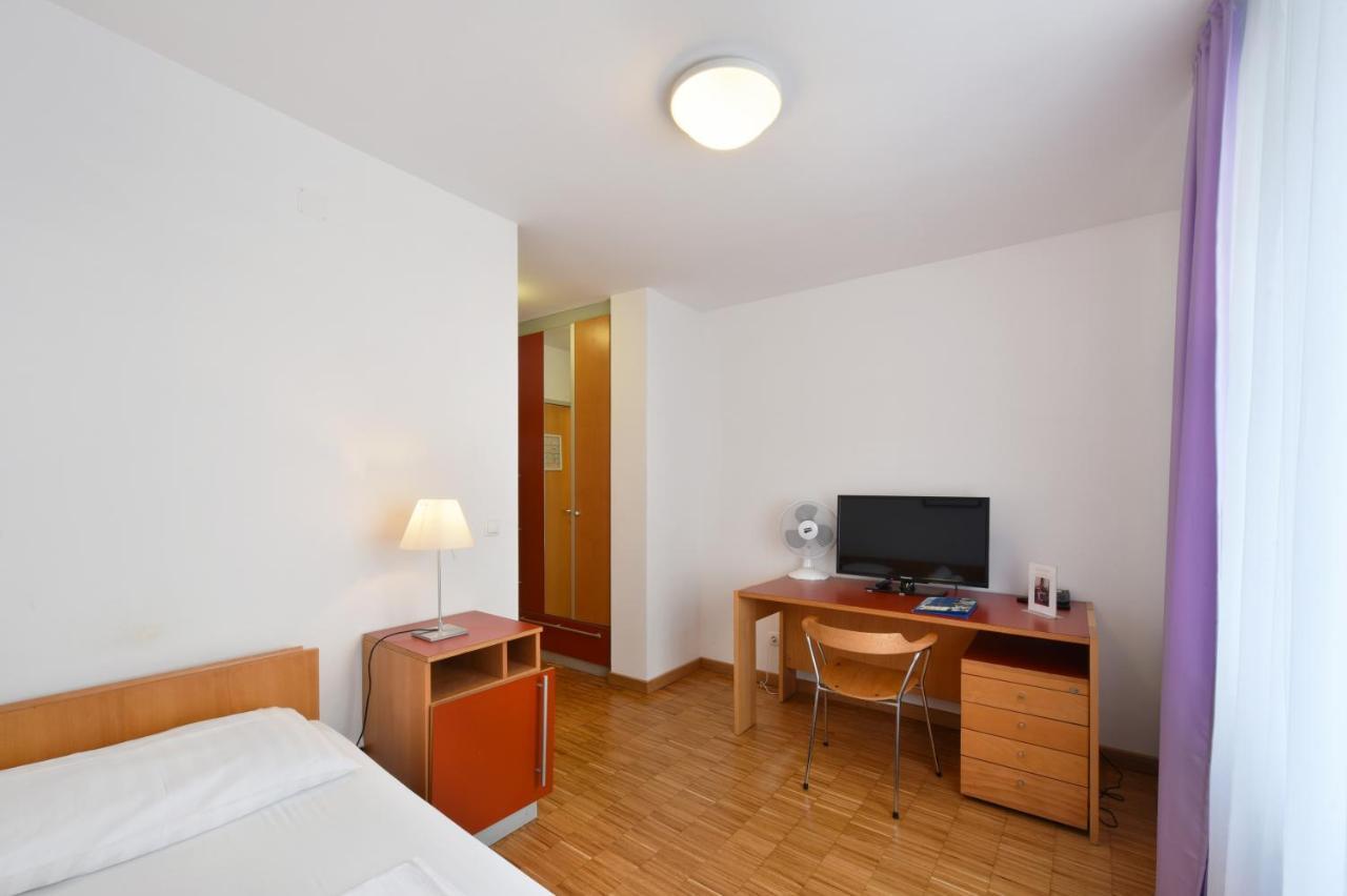 Budget Twin Room