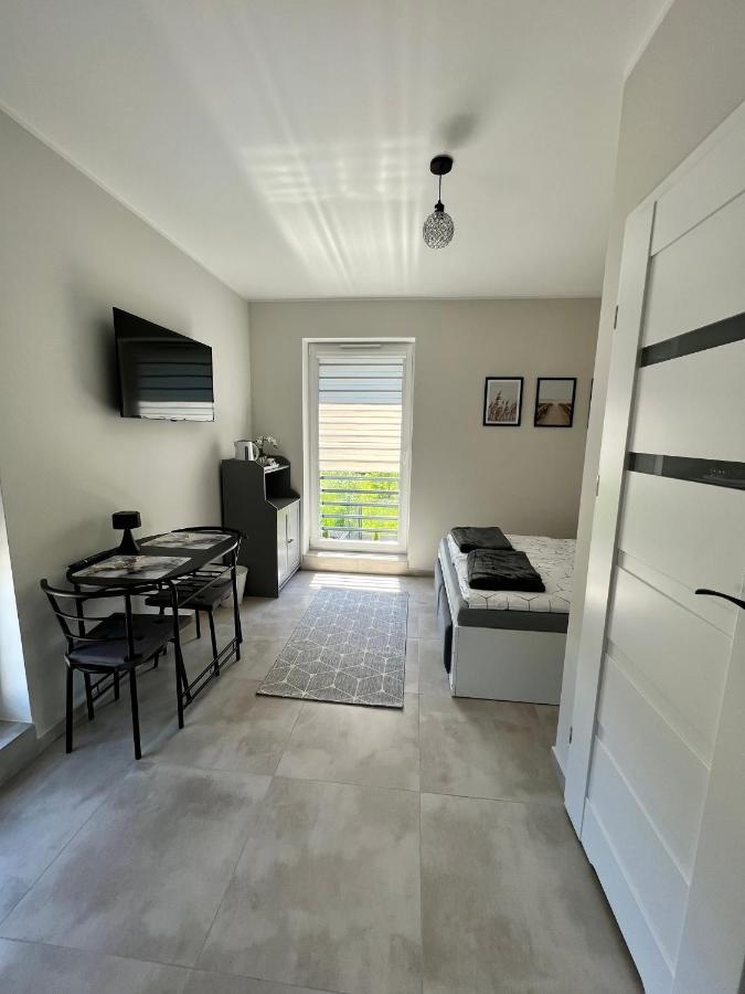 Small Double Room,1299032836:JPEG