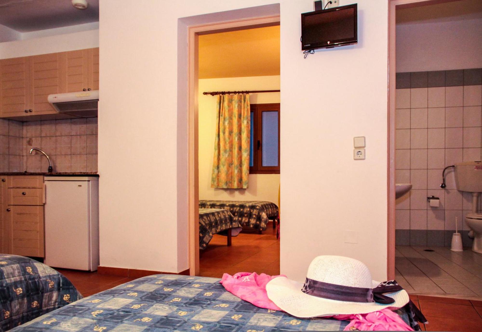 Apartament z 2 sypialniami i widokiem na ogród (3 osoby dorosłe + 1 dziecko)