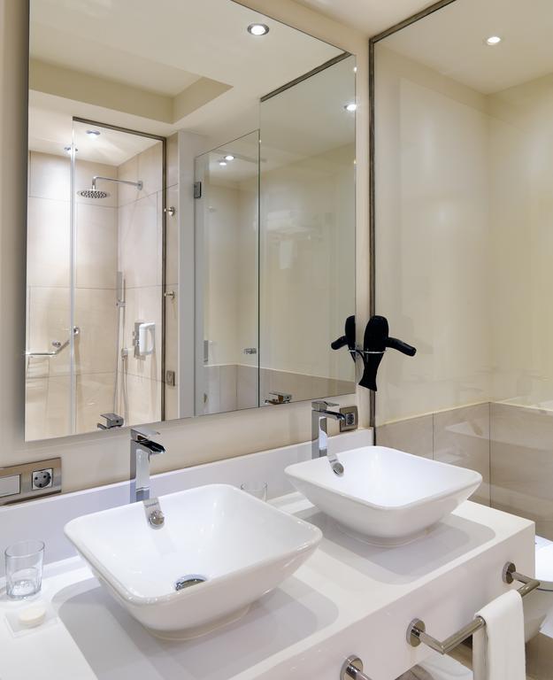Pokój Dwuosobowy typu Comfort z widokiem na morze