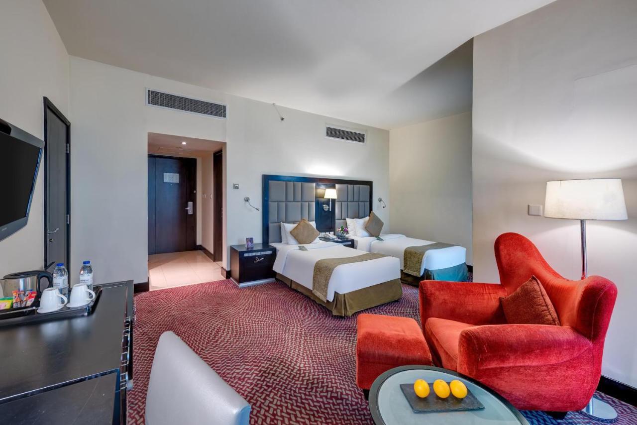 Superior Twin Room Complimentary Shuttle Service to La Mer Beach Dubai Mall or Burj Khalifa & other Malls Drop Off Only Fixed Timing