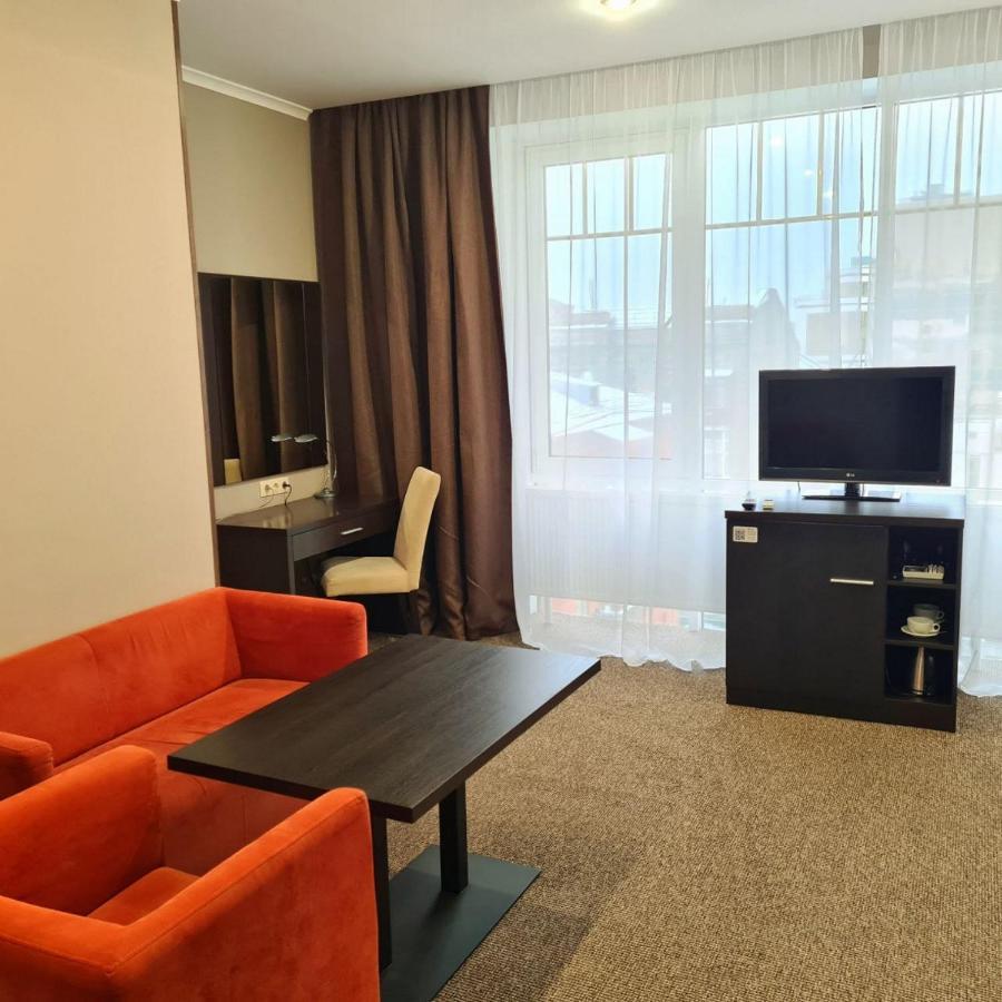 Comfort King Room