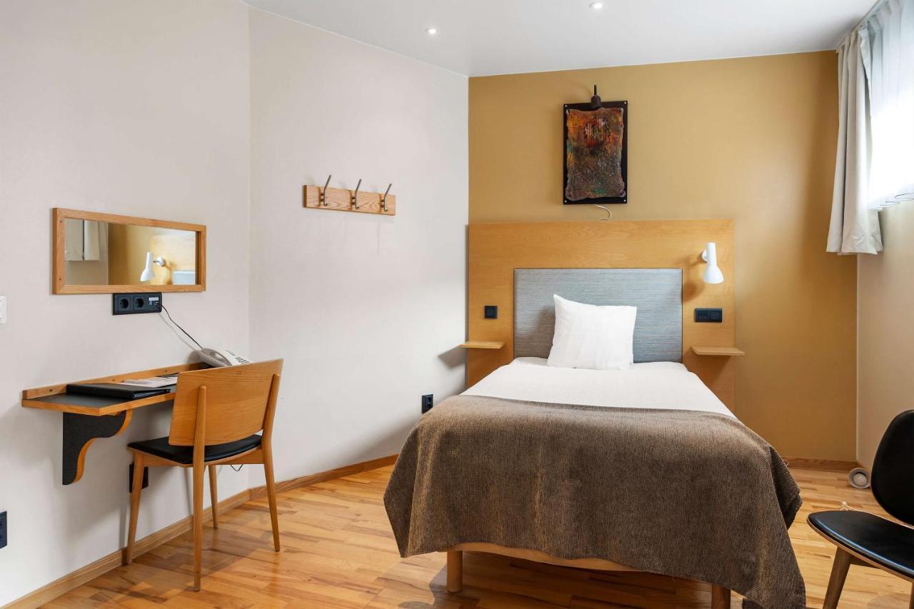 Single Room
