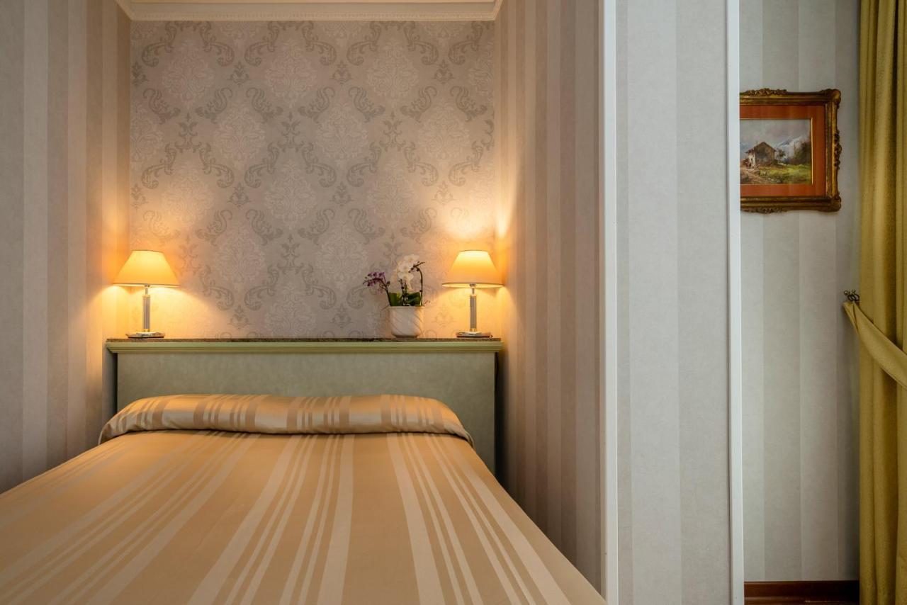 Executive Single Room,775919314:JPEG
