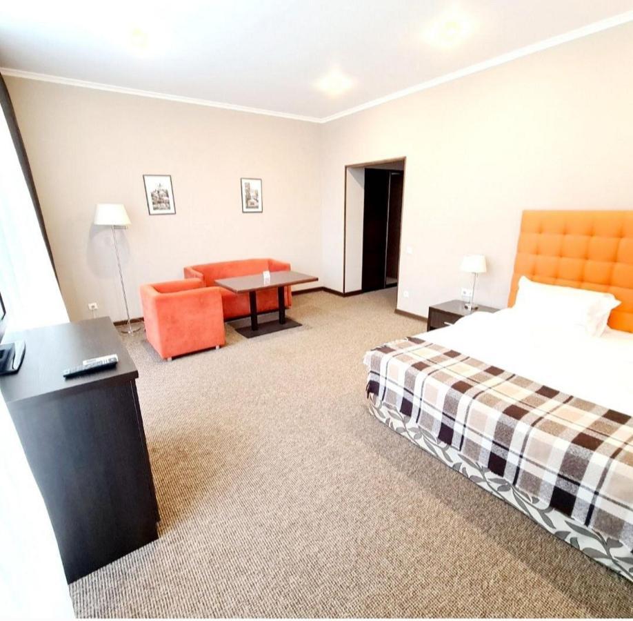 Comfort King Room