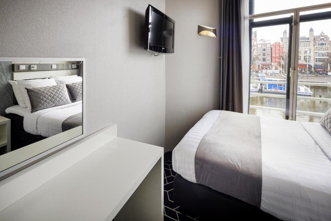 Small Double Room Canal View