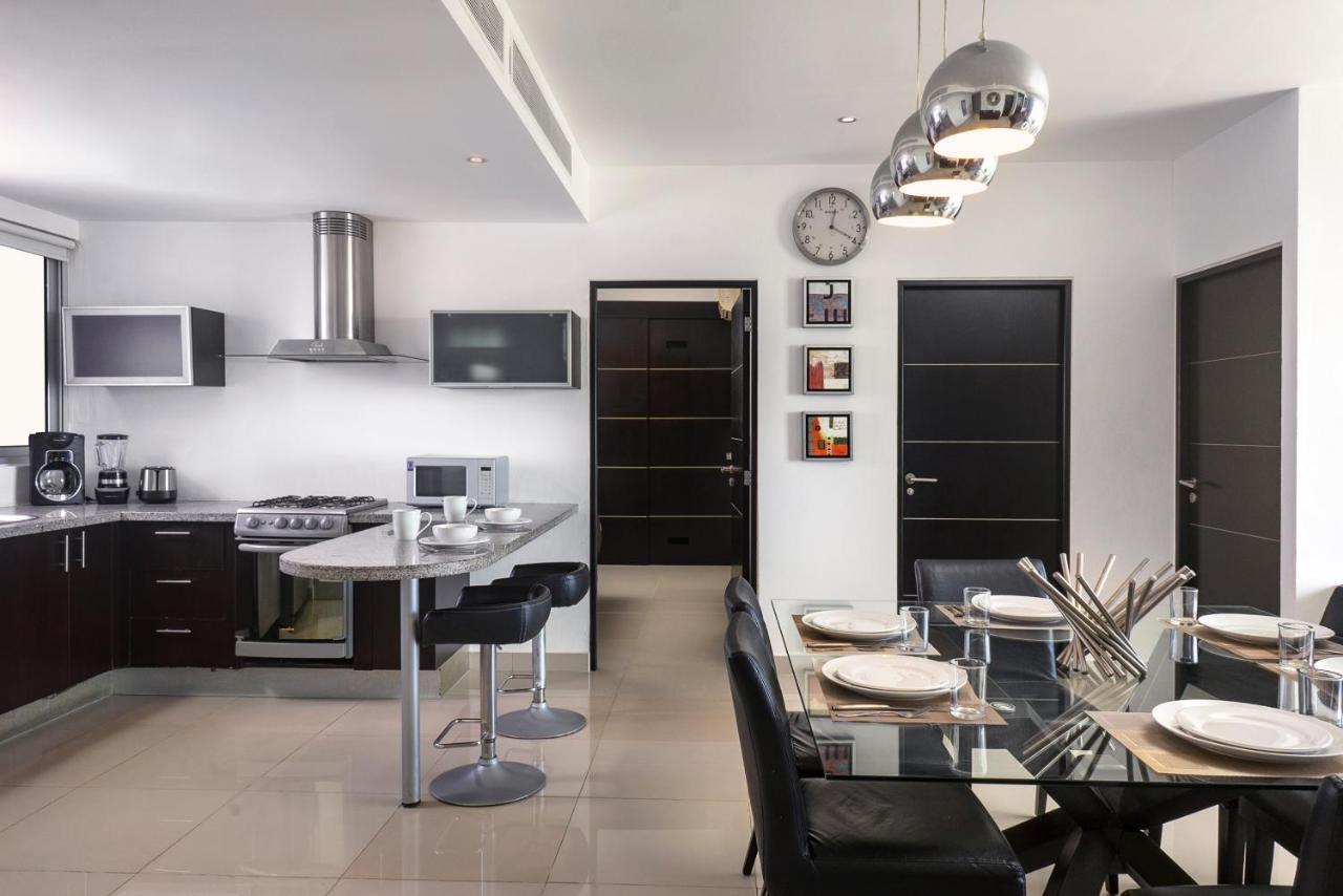 Three-Bedroom Suite Sea View