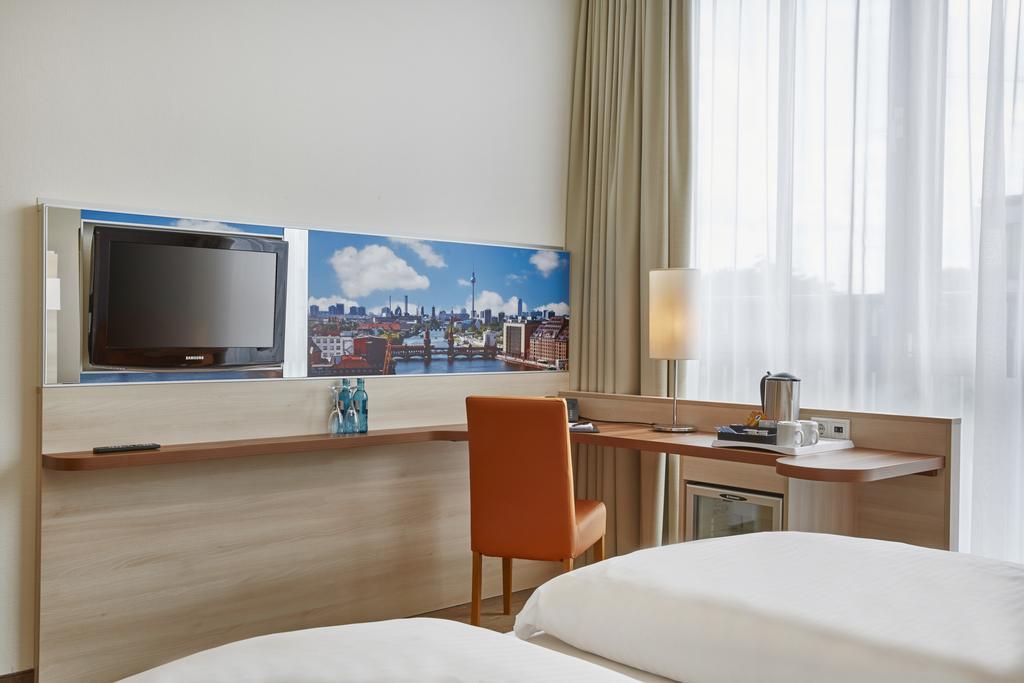 Business Double Room,1019695390:JPEG