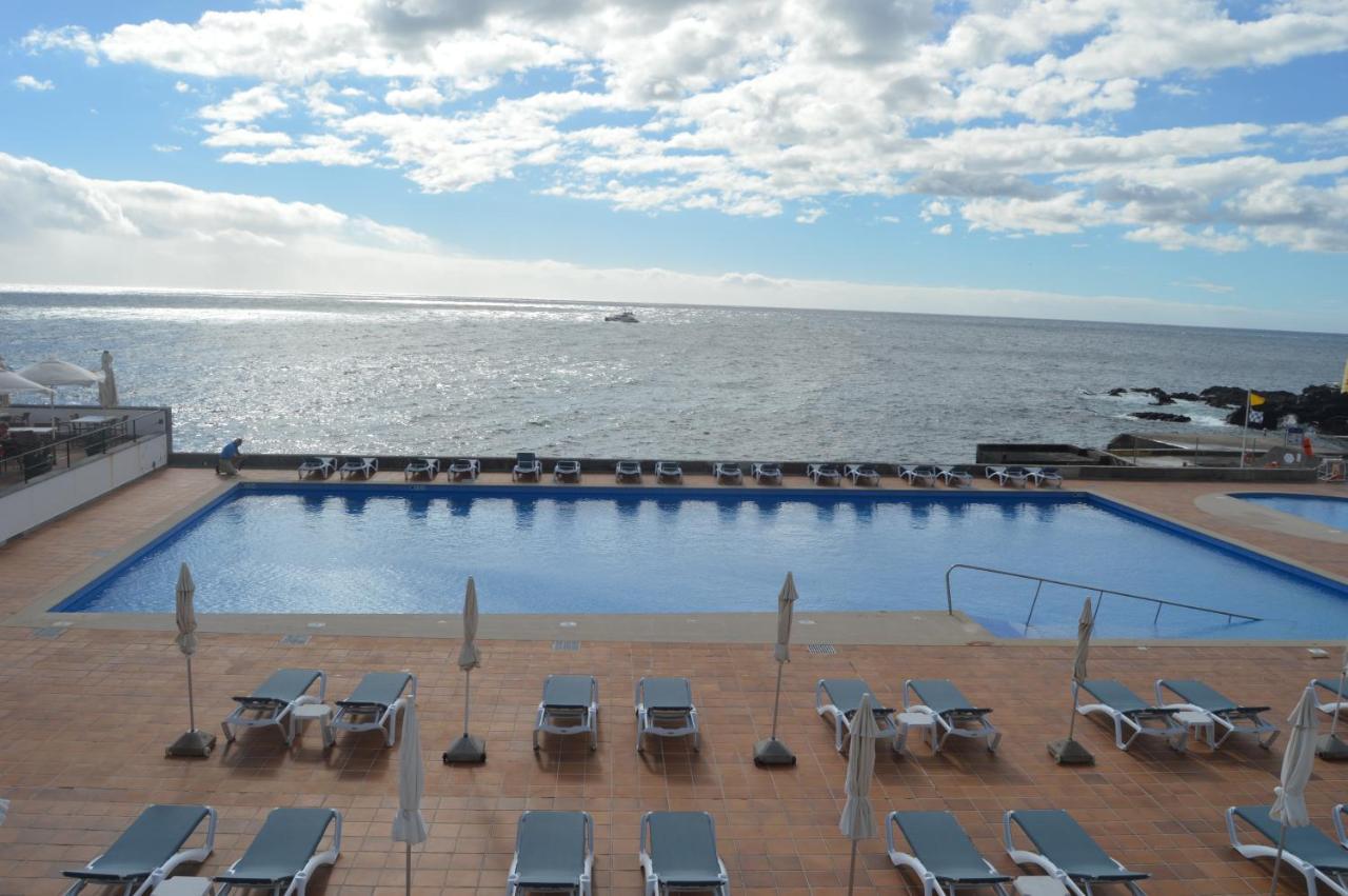 Double or Twin Room Sea View