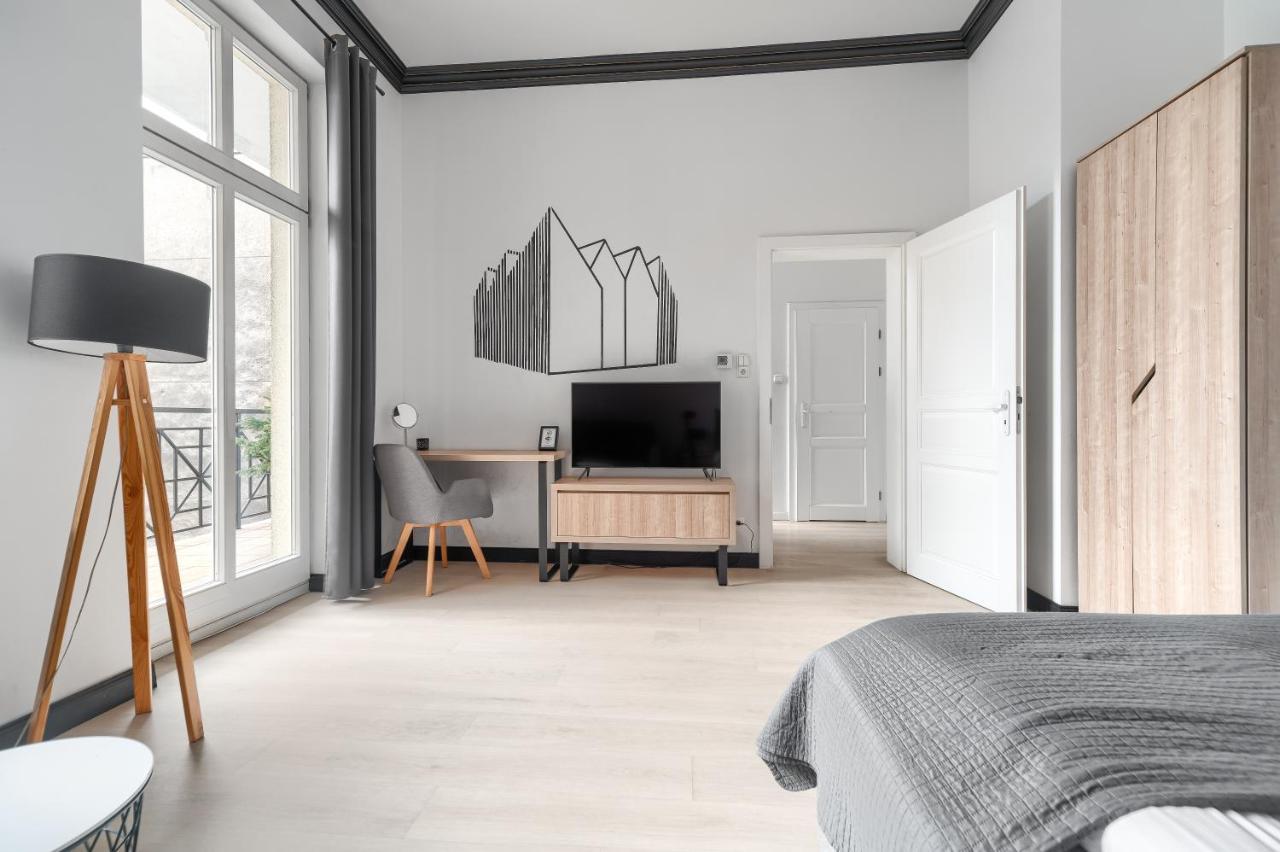 Apartament z balkonem