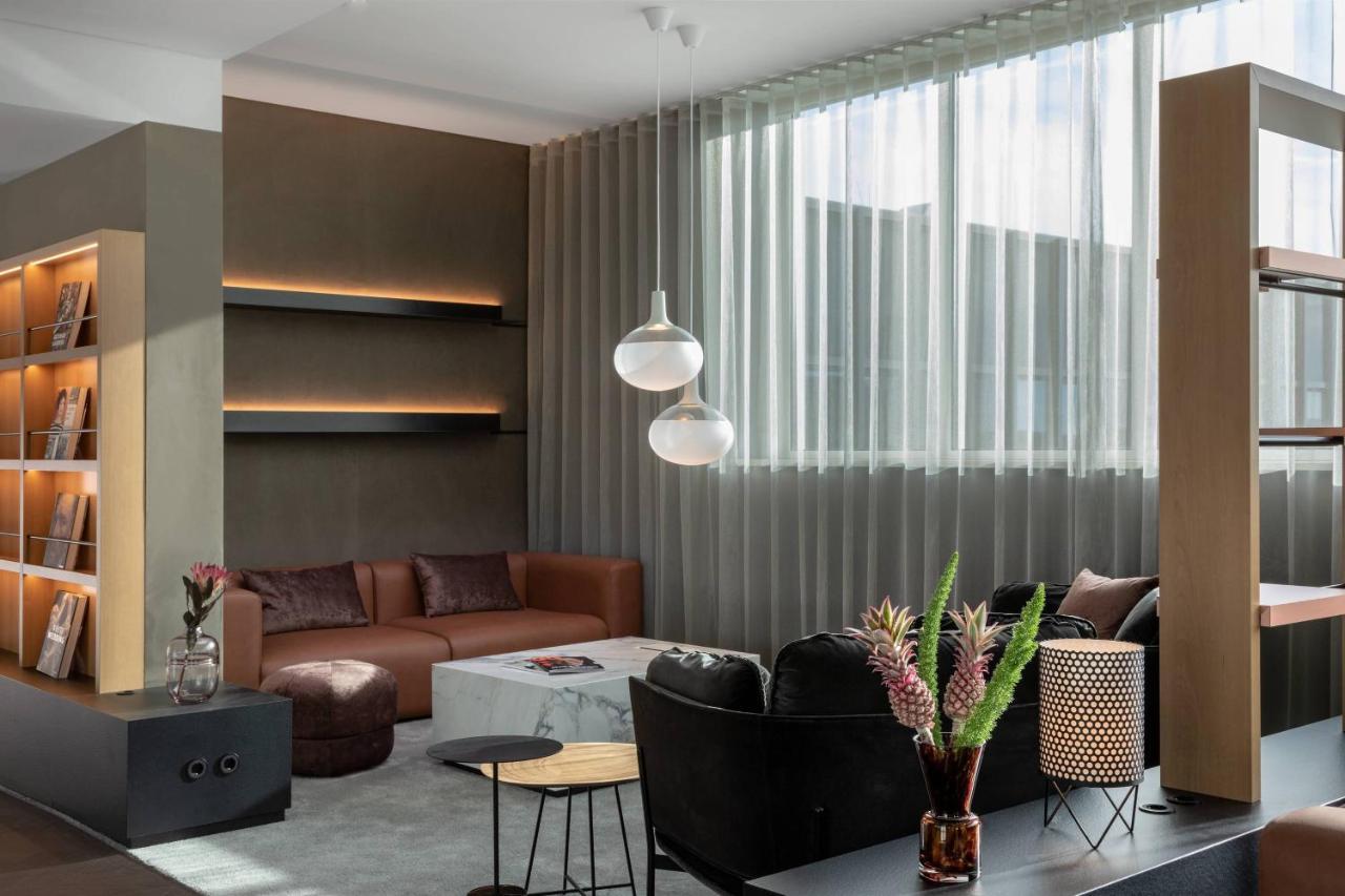 Apartament typu Premier Suite z dostępem do salonu klubowego M