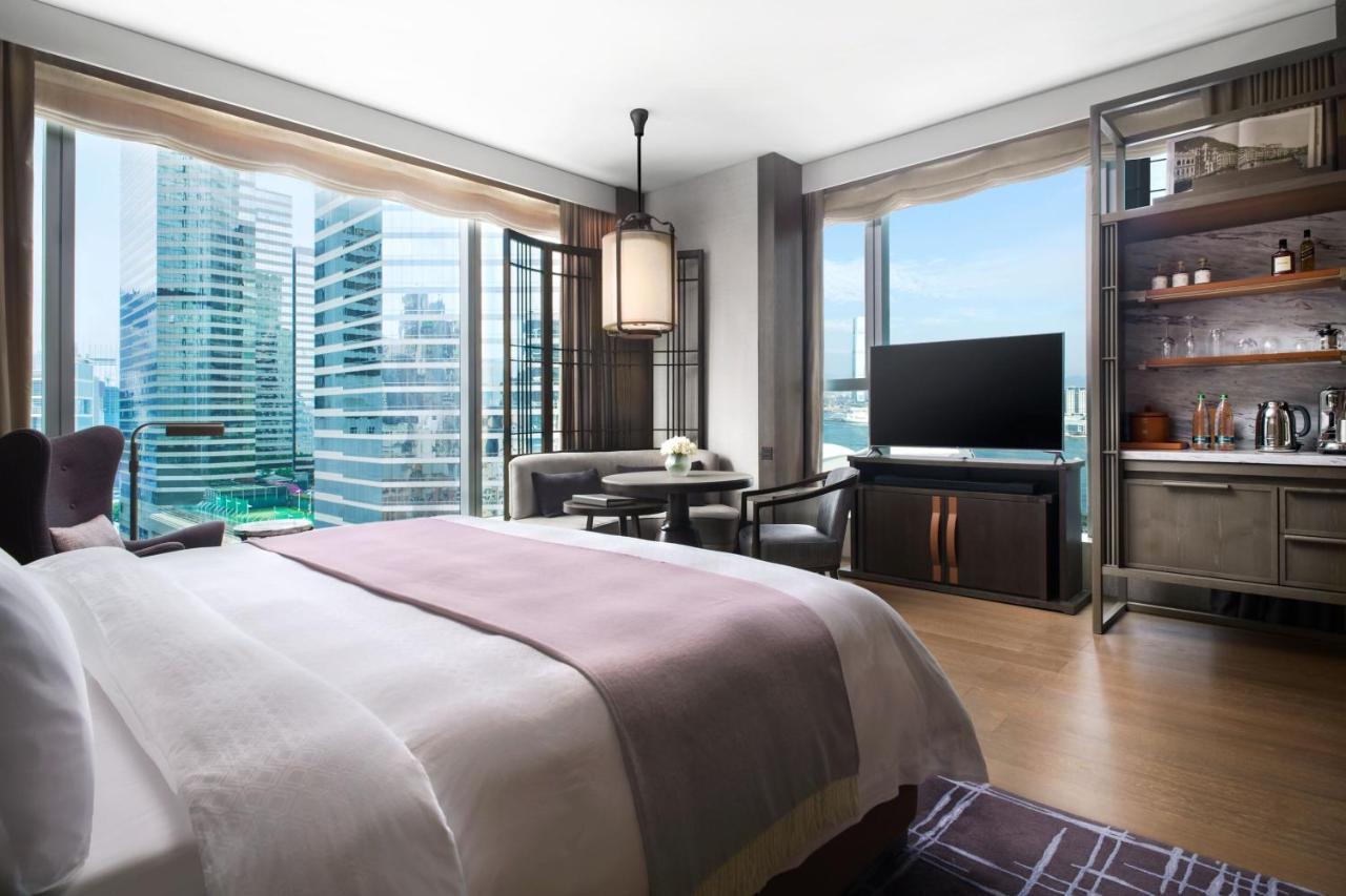 Grand Deluxe King Room City View
