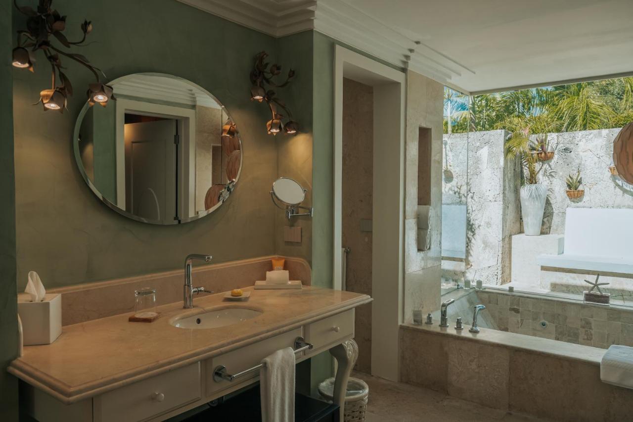 Apartament typu Luxury Junior Suite z basenem