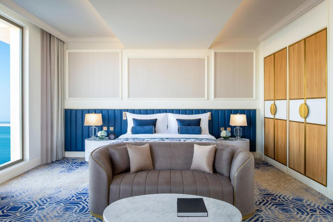 Empire Suite 2 Bedroom Larger Suite Sea view Corner room