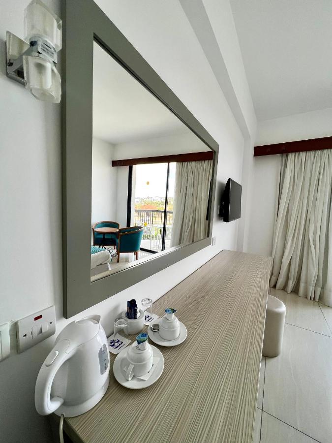 Standard Double or Twin Room Inland View