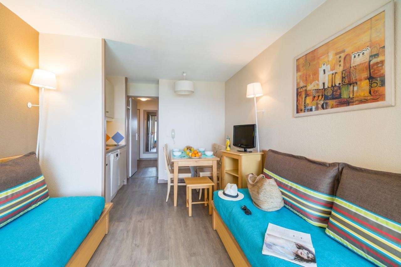 Studio Sleeping Alcove Terrace or Balcony Sea View
