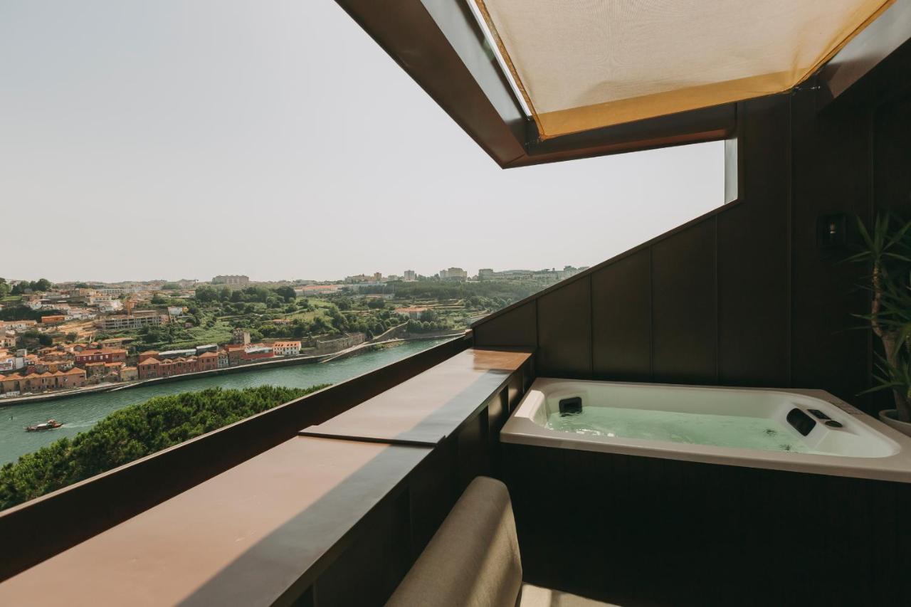 Suite Hot Tub