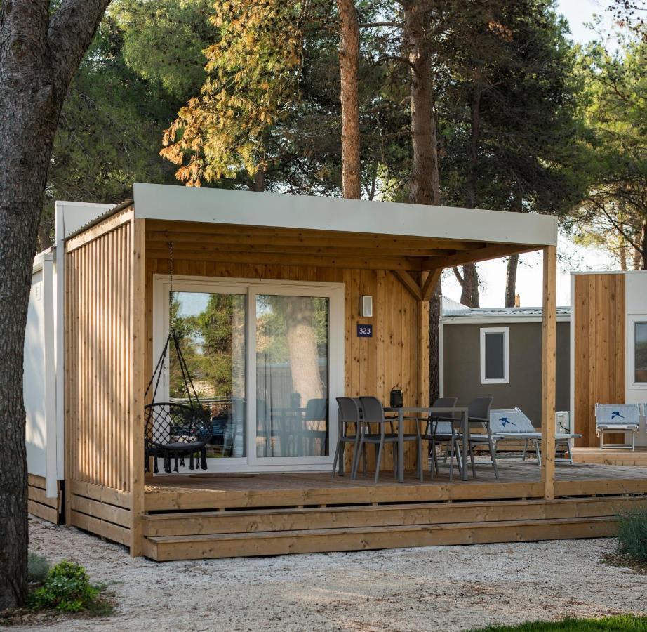 Premium Two-Bedroom Mobile Home Terrace