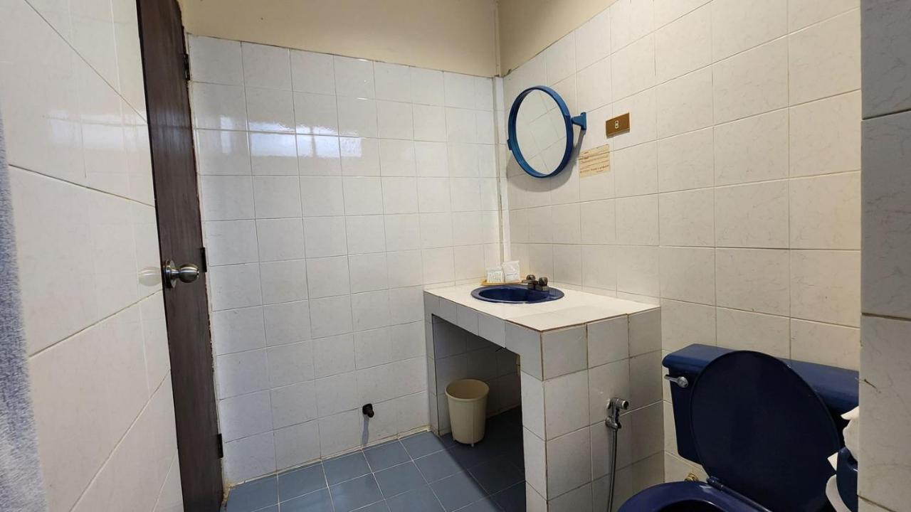 Bungalow z widokiem na ogród