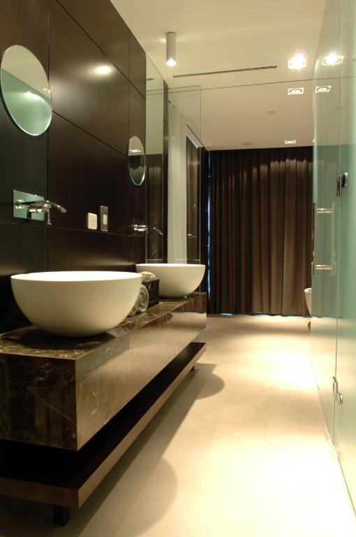 Executive King Suite access to Executive lounge