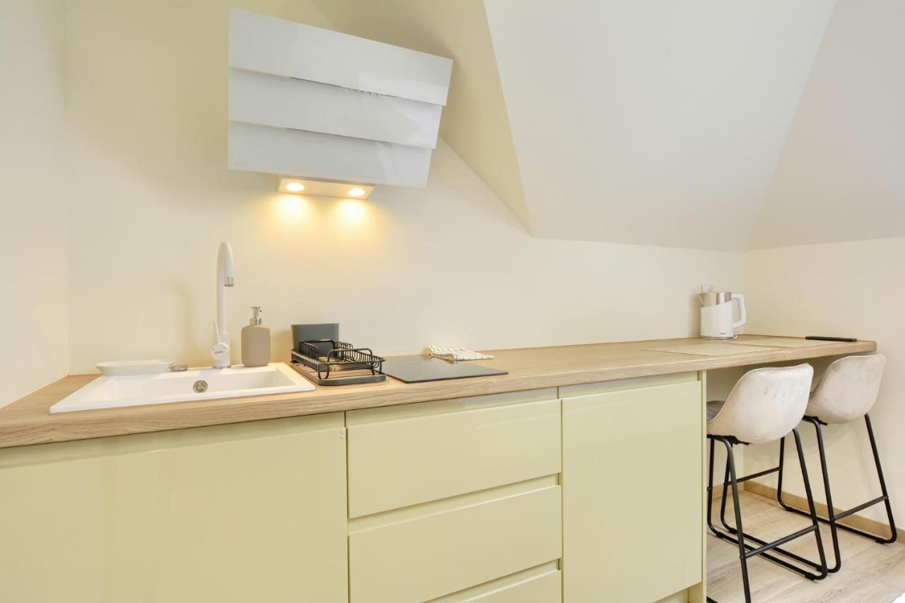Apartment,1378638320:JPEG