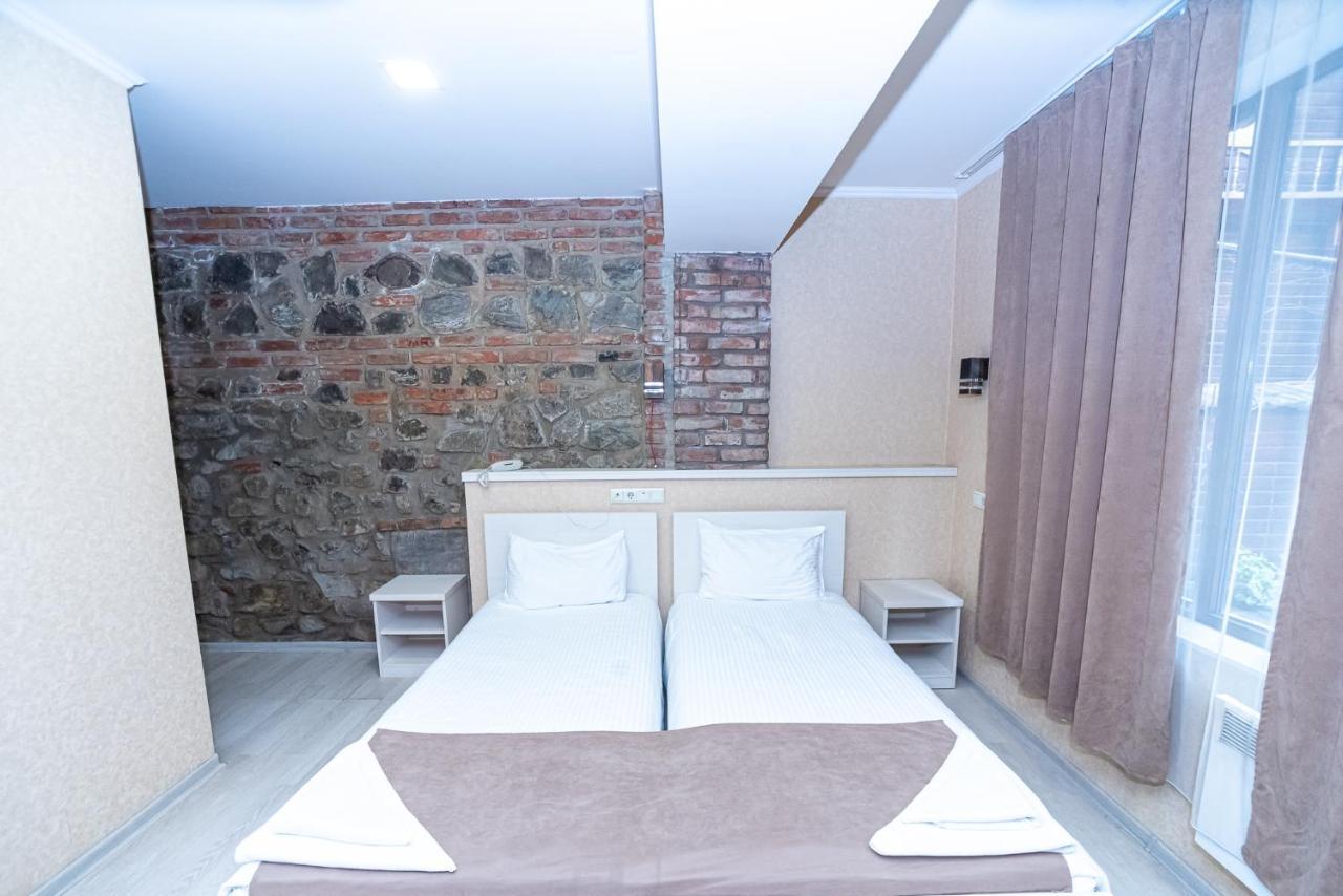 Standard Twin Room,1380652865:JPEG