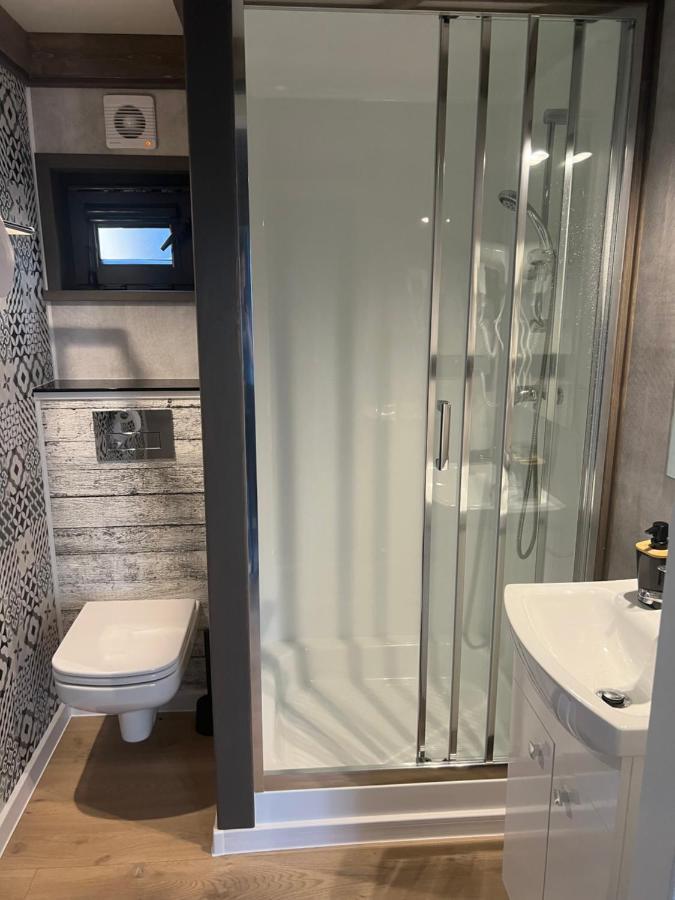 Chalet,1414419062:JPEG