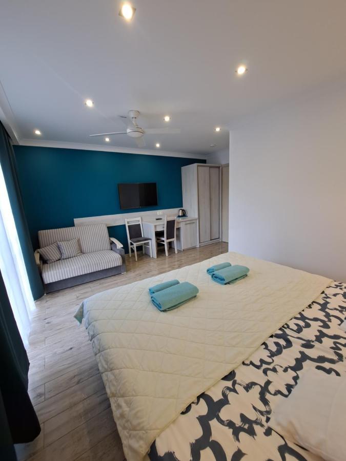 Triple Room,1388395814:JPEG