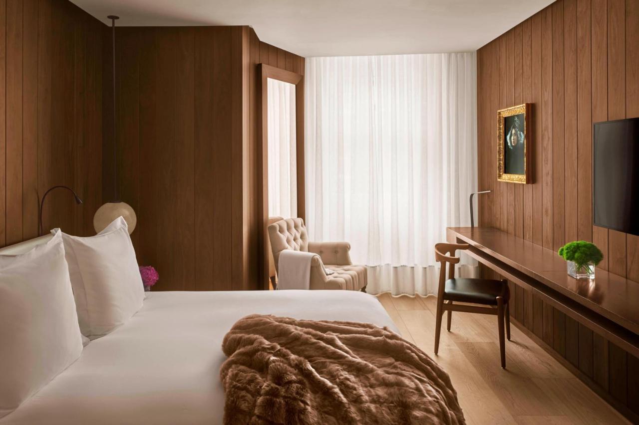 Superior Queen Room,1580715675:JPEG