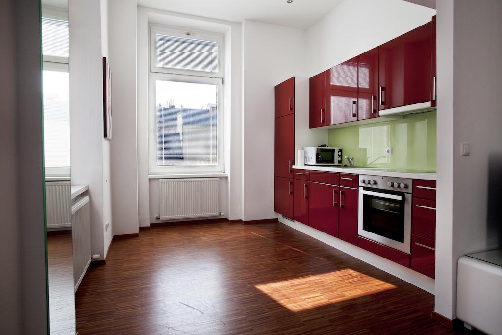 One-Bedroom Apartment (4 Adults),191143504:JPEG