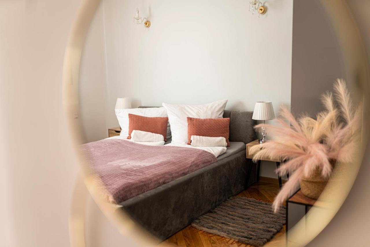 Double Room with Private Bathroom,1392626837:JPEG