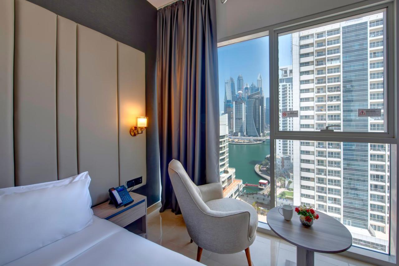 Premium Studio Marina View Guaranteed Early 11am Check & Guaranteed L on F&Bate Check-Out 4pm on F&B