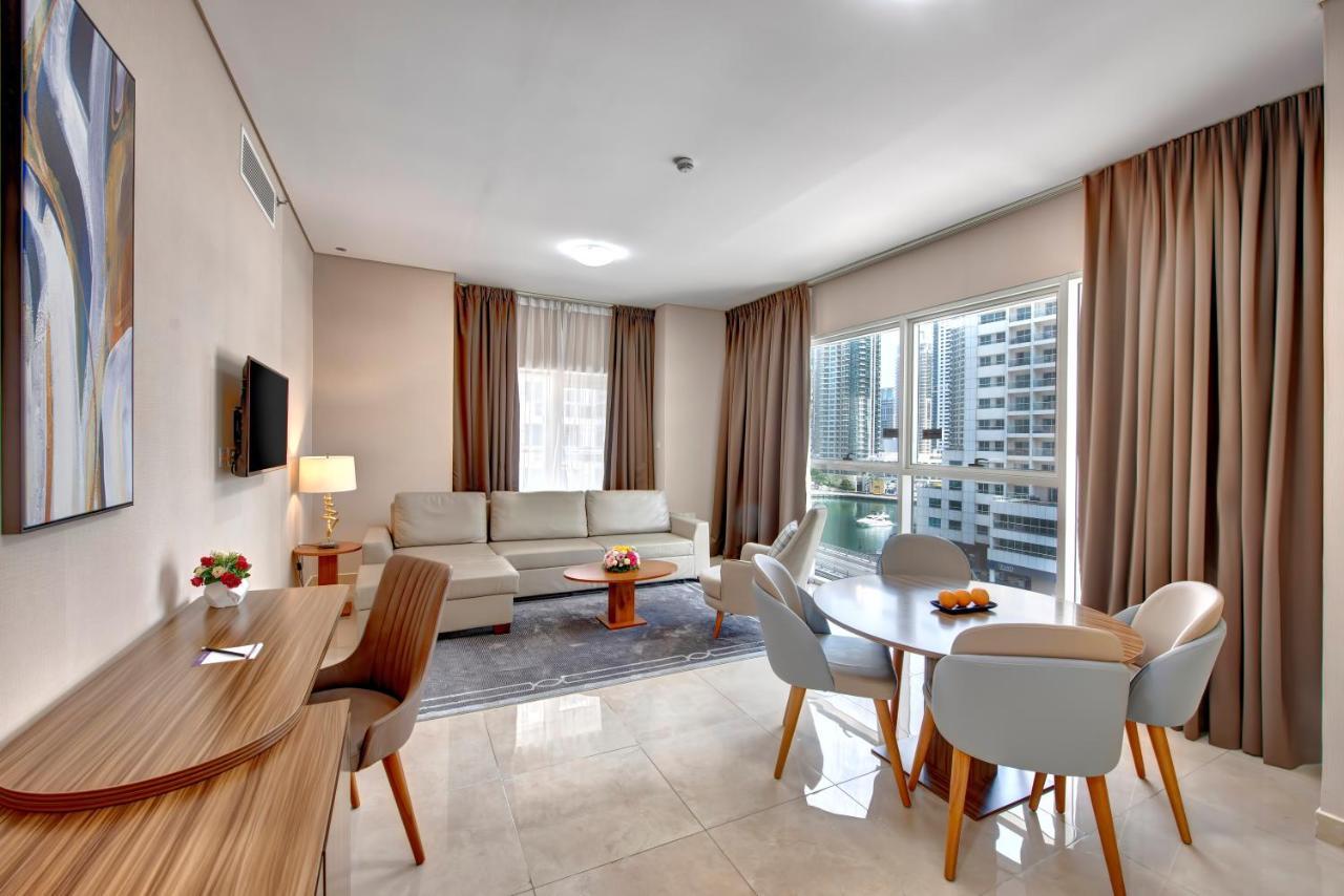 Deluxe Two Bedroom Apartment Balcony on F&B
