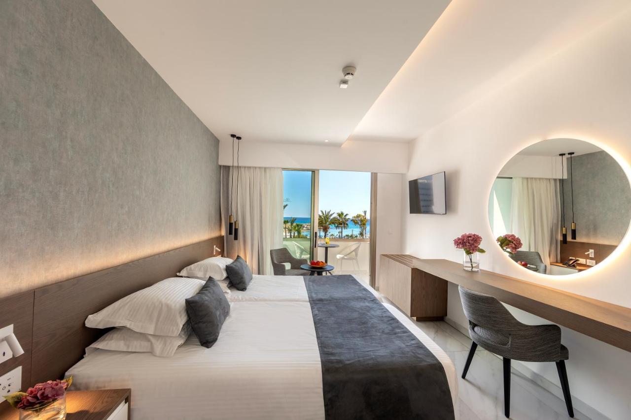 Family Room Sea View